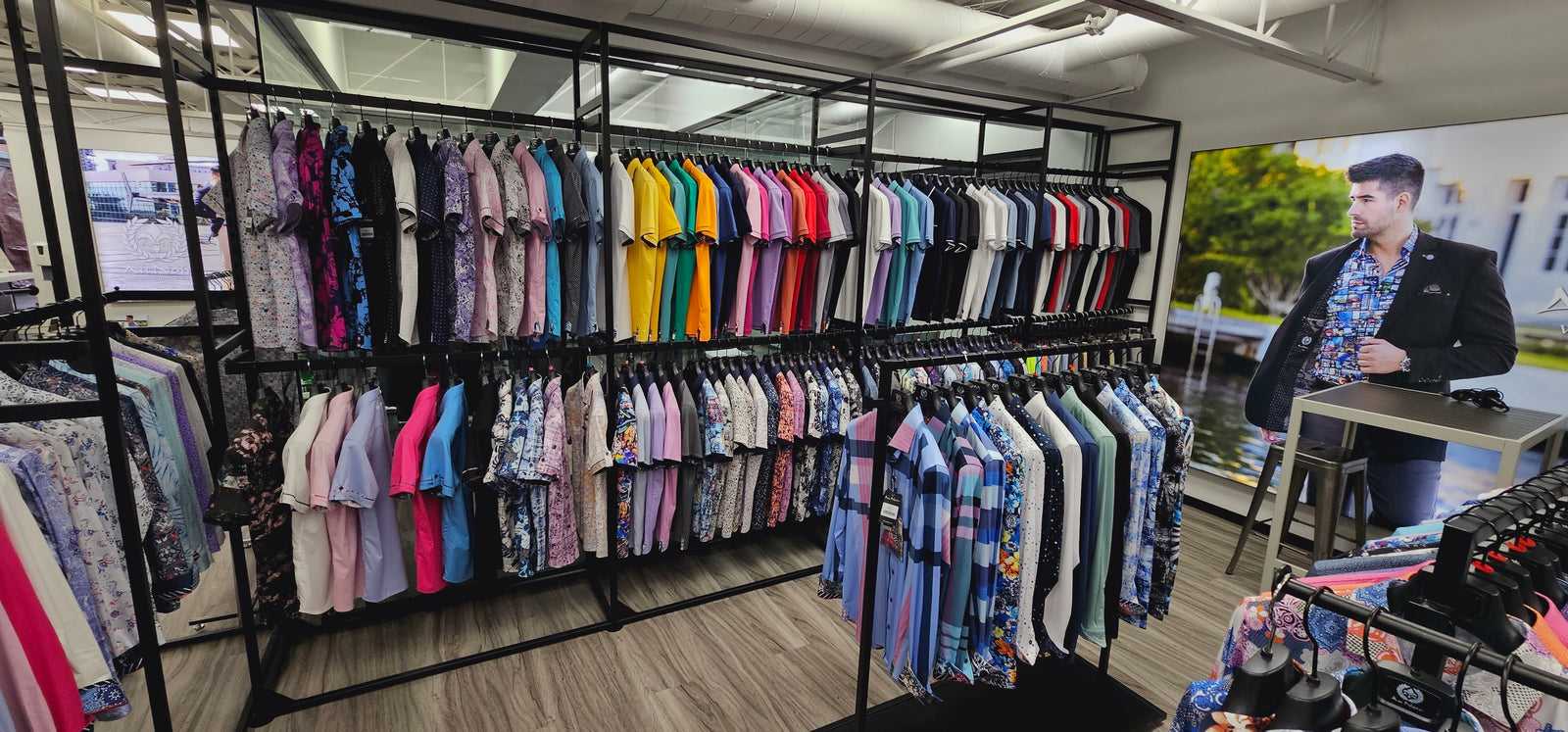 Shop Online for Retail Clothing Store Displays Displetech